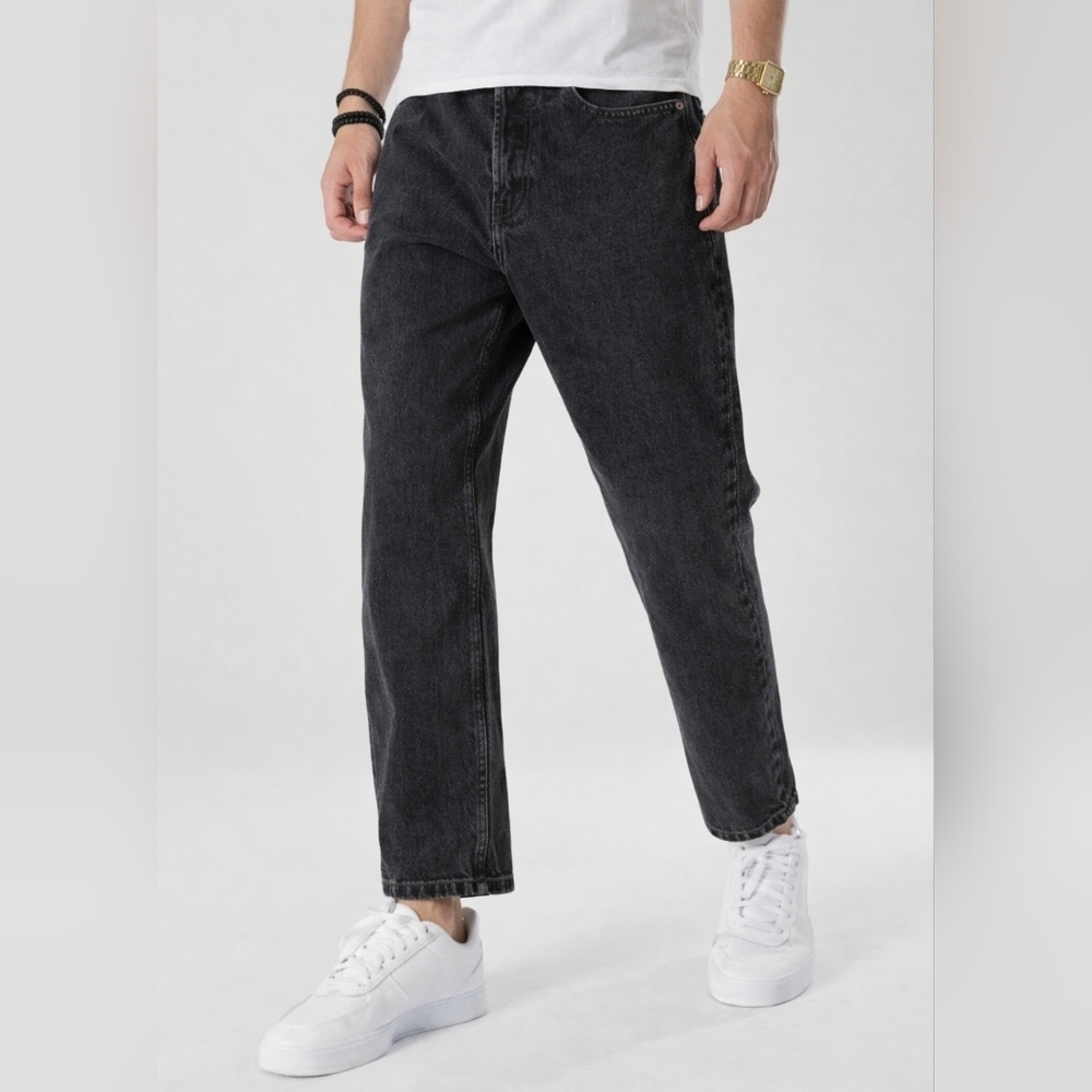 ONLY &SONS CHARCOAL CROPPED JEANS SIZE 34W /32 L